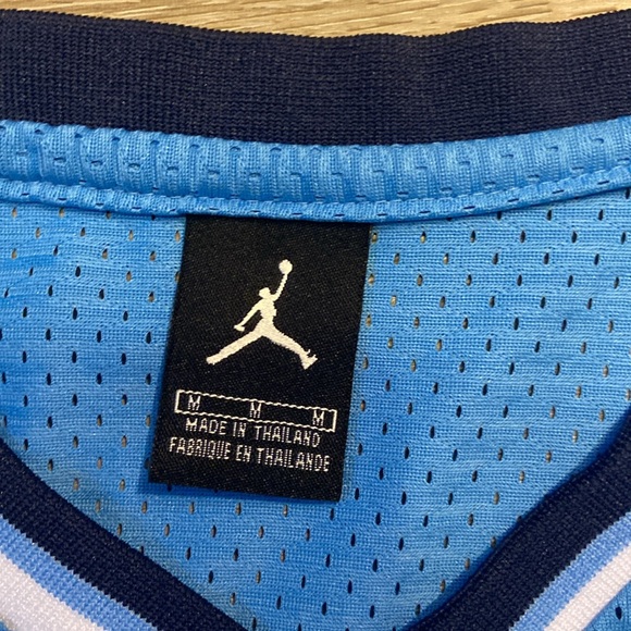 Jordan mens medium blue and white jersey - Picture 2 of 3